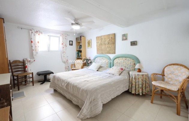 Revente - Semi-detached house - Torrevieja - Punta Prima