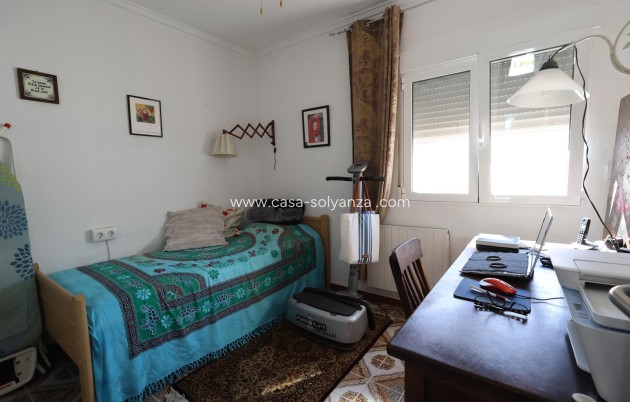 Revente - Semi-detached house - Torrevieja - Punta Prima