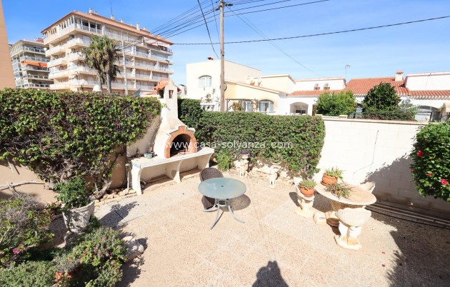 Revente - Semi-detached house - Torrevieja - Punta Prima