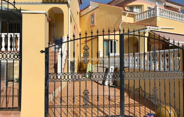 Revente - Maison de ville - Villamartin - Costa Blanca