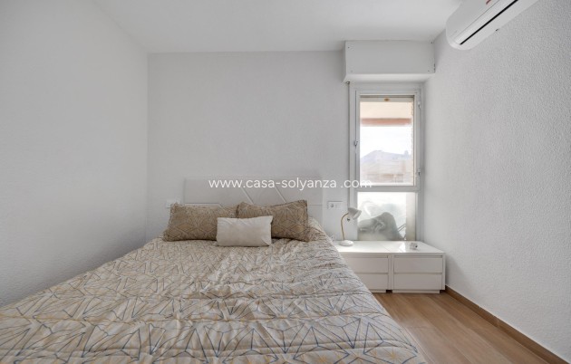 Revente - Appartement - Torrevieja - Center