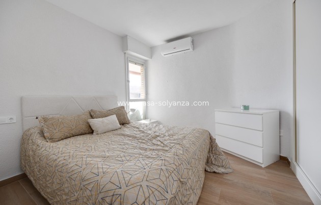 Revente - Appartement - Torrevieja - Center