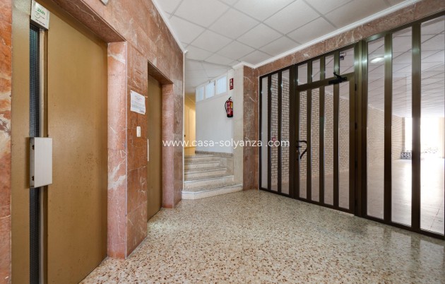 Revente - Appartement - Torrevieja - Center