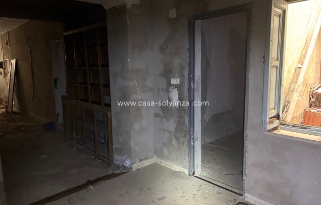 Revente - Commercial - Jacarilla - Inland