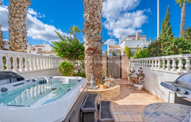 Revente - Villa - Orihuela Costa - Costa Blanca