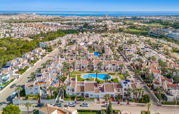 Revente - Villa - Orihuela Costa - Costa Blanca