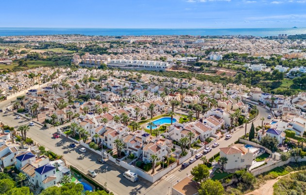 Revente - Villa - Orihuela Costa - Costa Blanca