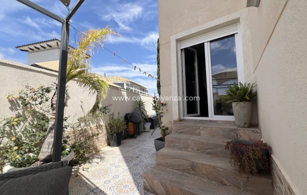 Wiederverkauf - Villa - Orihuela - Inland