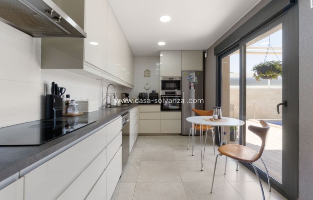 Revente - Villa - Daya Nueva - Costa Blanca