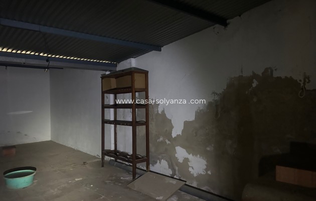 Wiederverkauf - Business premises - Jacarilla