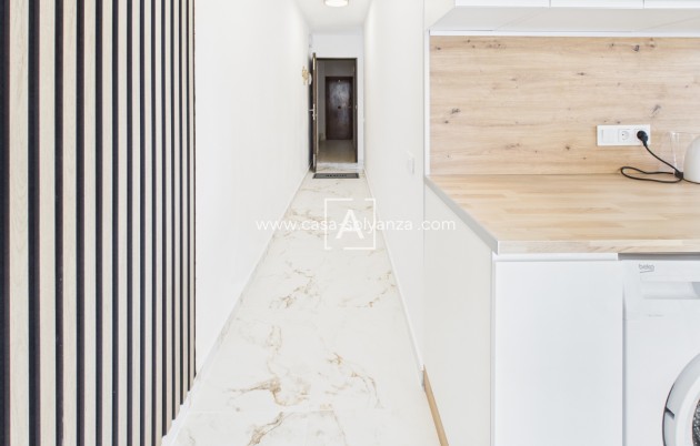 Wiederverkauf - Wohnung - Centro Torrevieja