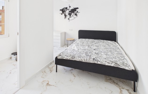 Wiederverkauf - Wohnung - Centro Torrevieja