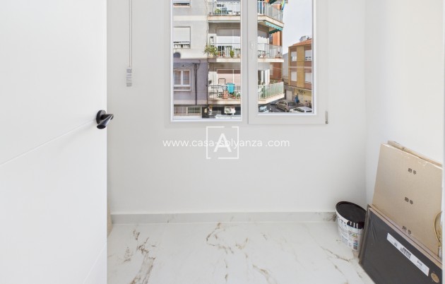 Wiederverkauf - Wohnung - Centro Torrevieja