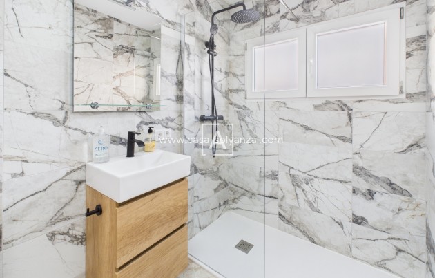 Wiederverkauf - Wohnung - Centro Torrevieja