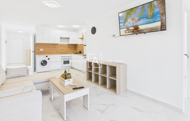 Wiederverkauf - Wohnung - Torrevieja Centro