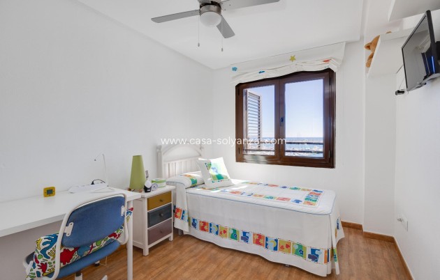 Revente - Appartement - Torrevieja - Playa Acequion