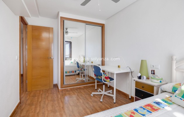 Revente - Appartement - Torrevieja - Playa Acequion