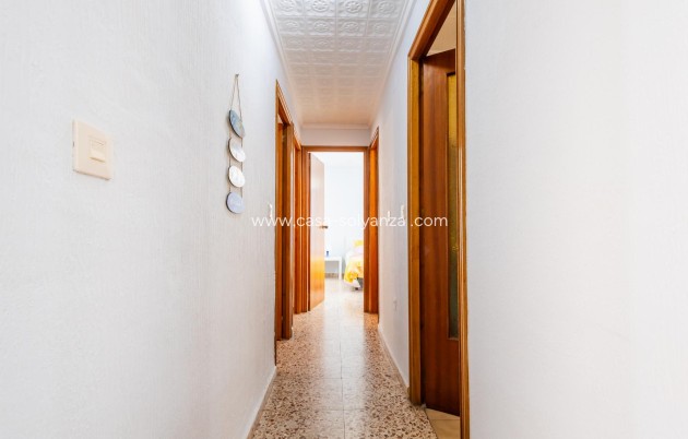 Revente - Appartement - Torrevieja - Playa De Los Naufragos