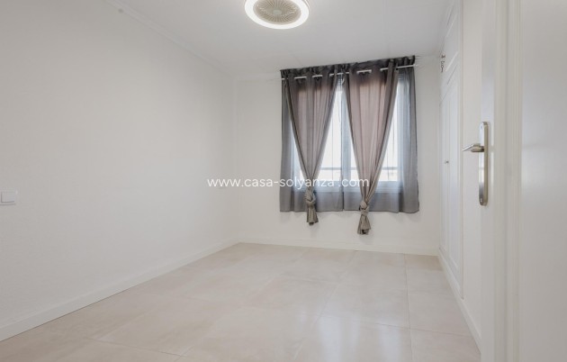 Revente - Appartement - Torrevieja - Playa del Acequión