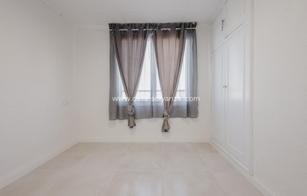 Revente - Appartement - Torrevieja - Playa del Acequión