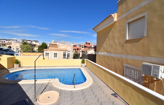 Revente - Villa - Orihuela Costa - Villamartín