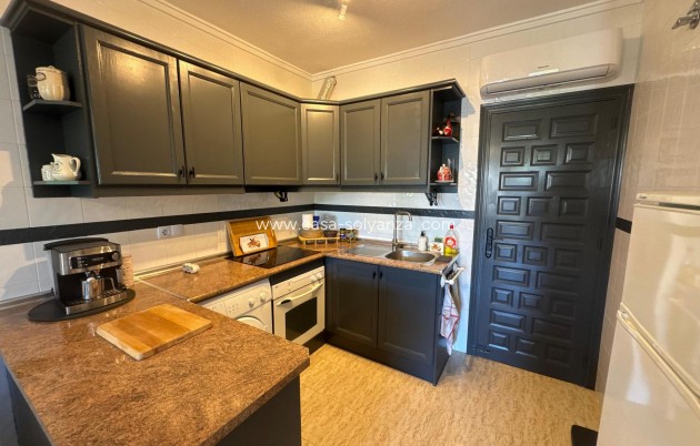 Wiederverkauf - Bungalow - Orihuela Costa - Costa Blanca