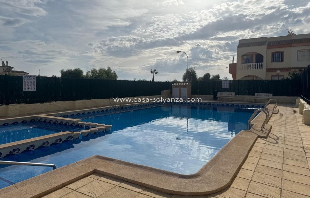 Wiederverkauf - Bungalow - Orihuela Costa - Costa Blanca