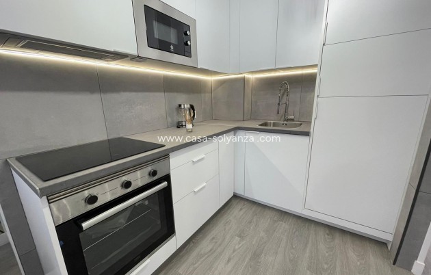 Revente - Appartement - Torrevieja - Center
