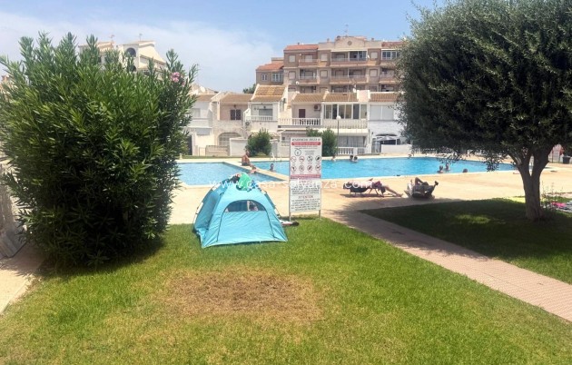 Revente - Maison de ville - Torrevieja - Calas Blanca