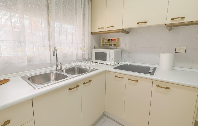 Revente - Appartement - Torrevieja - Acequion