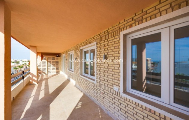 Revente - Appartement - Torrevieja - Playa De Los Naufragos