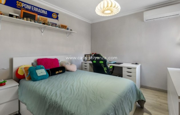 Resale - Townhouse - Torrevieja - Costa Blanca