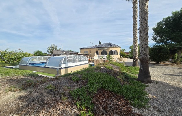 Herverkoop - Country Property/Finca - Dolores