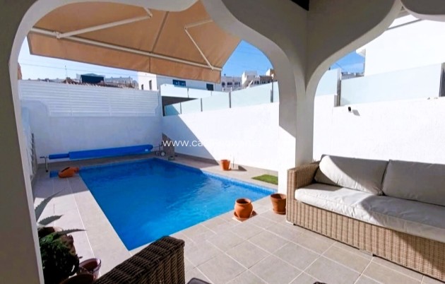 Herverkoop - Villa - San Miguel de Salinas