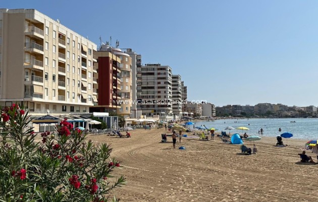 Resale - Apartment / flat - Torrevieja