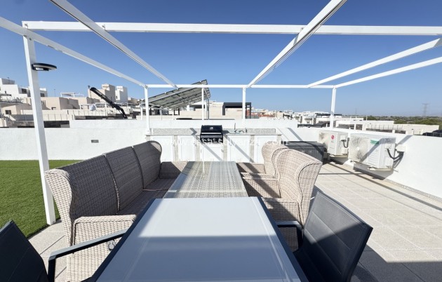 Wiederverkauf - Villa - Villamartin - Villamartín