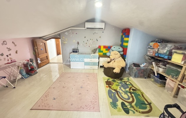 Resale - Villa - San Miguel de Salinas