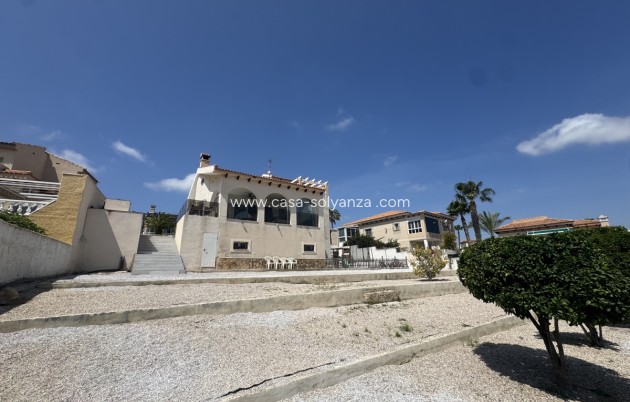 Resale - Villa - San Miguel de Salinas