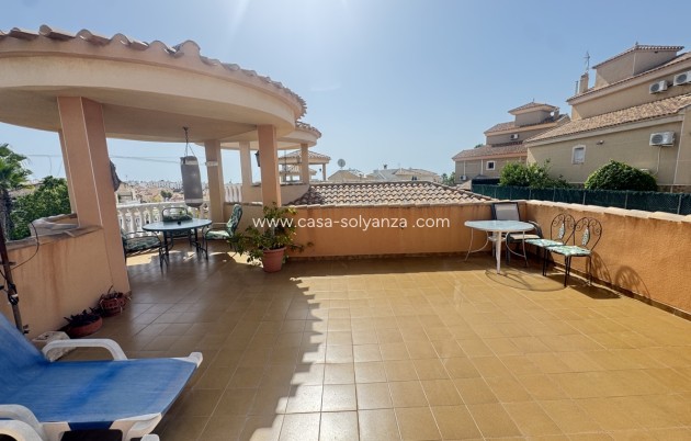 Reventa - Villa - Villamartin - Villamartín