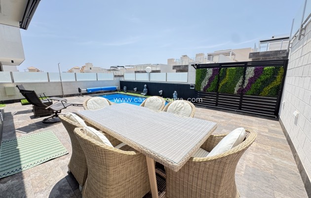 Wiederverkauf - Villa - Villamartin - Villamartín