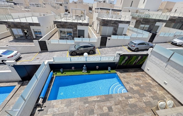 Wiederverkauf - Villa - Villamartin - Villamartín