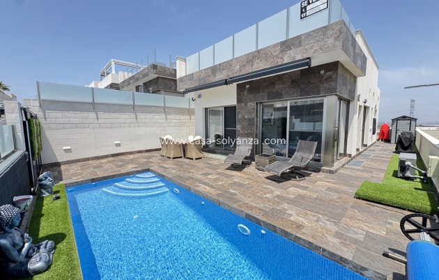 Wiederverkauf - Villa - Villamartin - Villamartín