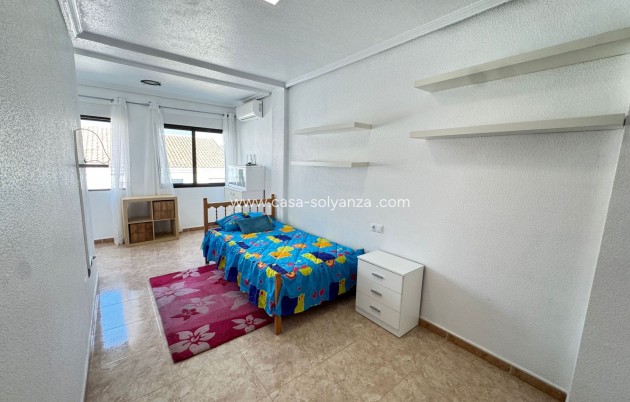 Reventa - Adosado - San Miguel de Salinas