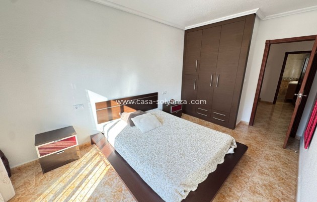 Reventa - Adosado - San Miguel de Salinas