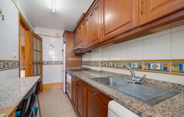 Reventa - Apartamento / piso - Torrevieja - Center