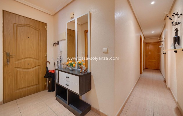 Reventa - Apartamento / piso - Torrevieja - Center