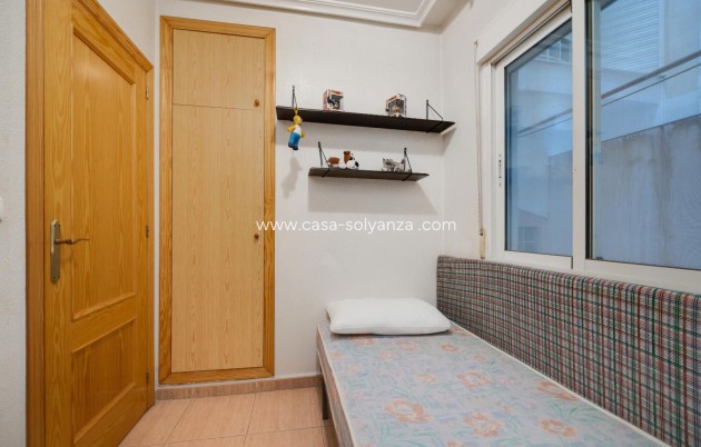 Reventa - Apartamento / piso - Torrevieja - Center
