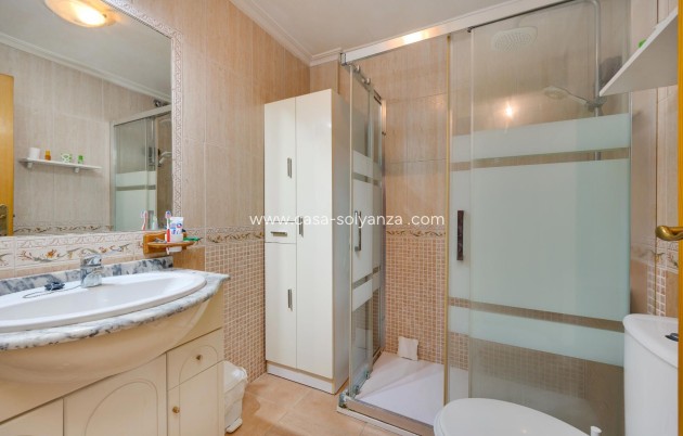 Reventa - Apartamento / piso - Torrevieja - Center