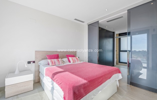 Revente - Villa - Orihuela Costa - Costa Blanca