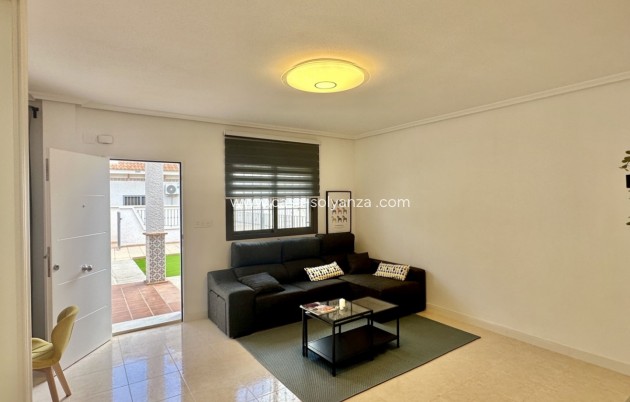 Revente - Maison de ville - San Miguel de Salinas - Inland